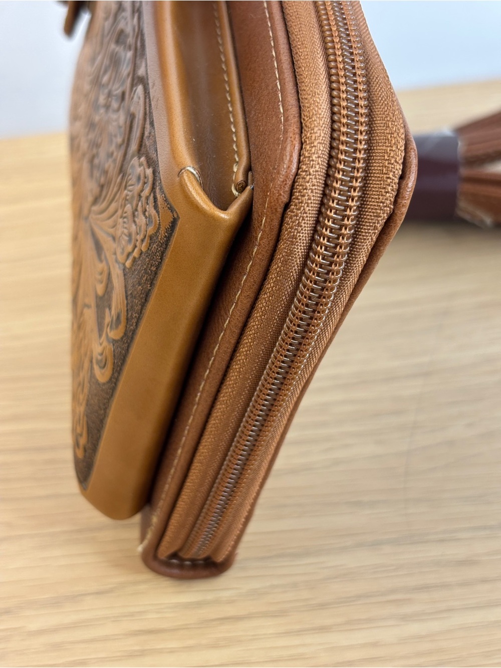 Montana West Embossed Brown Faux Leather Phone Crossbody Wallet NEW! - Picture 9 of 11